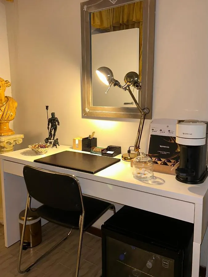 Dolcevita Suite Boutique Bolonia 0*,  Italia